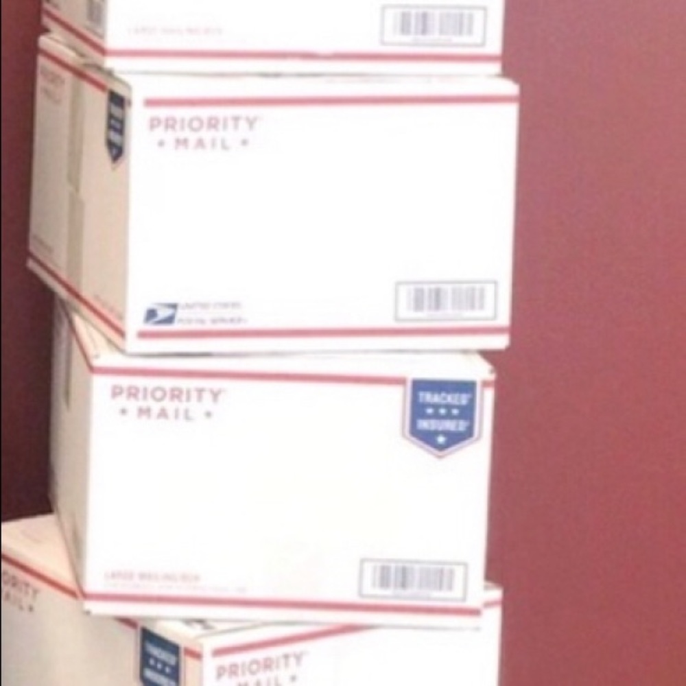 Moving Mystery Box - Picture 2 of 2